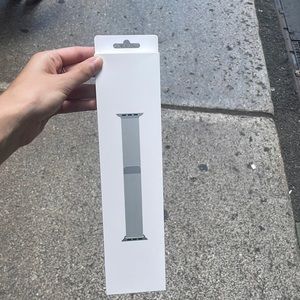 Brand new with tags Apple Watch 41mm silver Milanese loop band